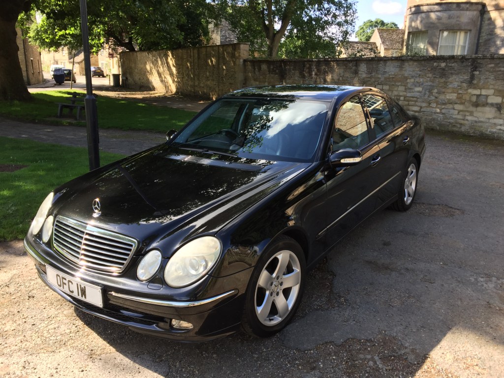 A front 3/4 shot of a 2003 Mercedes E500 W211